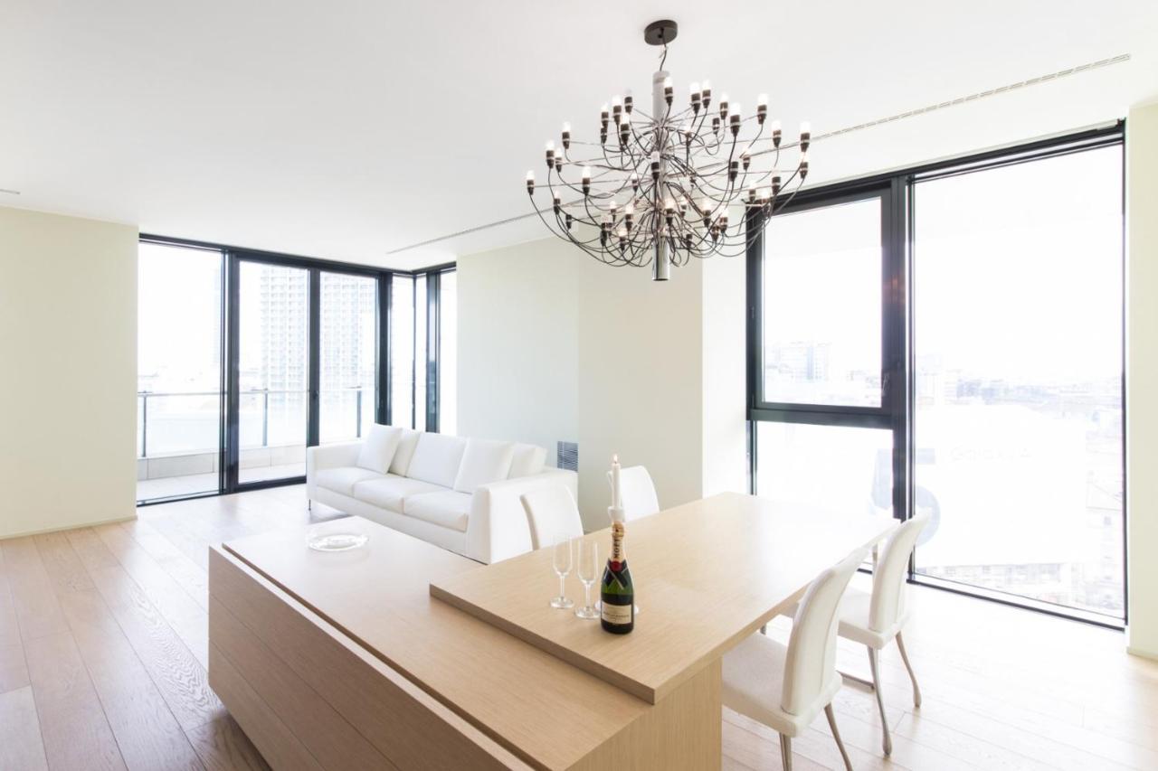 Stylish Elegant Suite In Torre Solaria With Exclusive Milan'S View Exterior photo